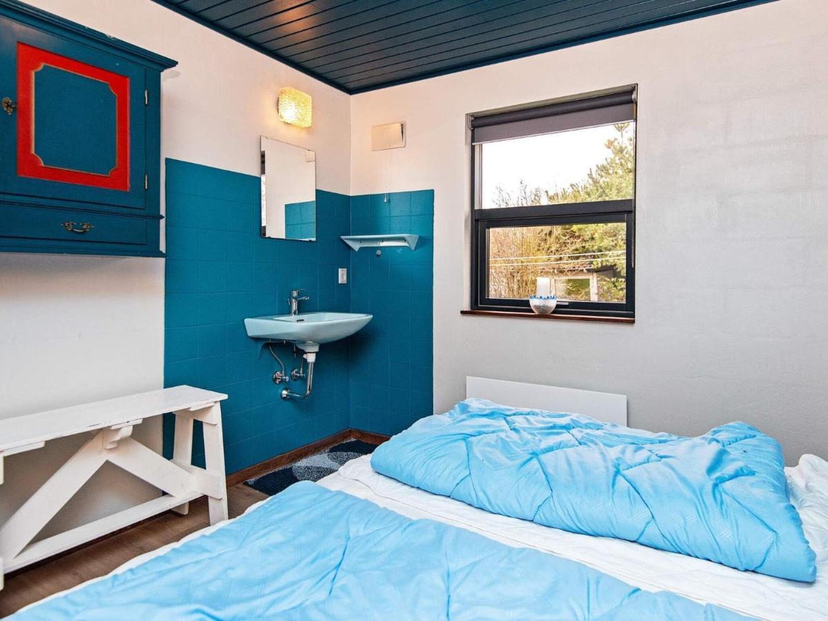 8 Person Holiday Home In R M Lakolk Exterior photo